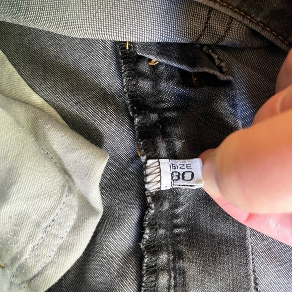 AJ ARMANI JEANS Women’s Size 30 Comfort Fit / Flared /Charcoal Gray Jeans. - Picture 7 of 9